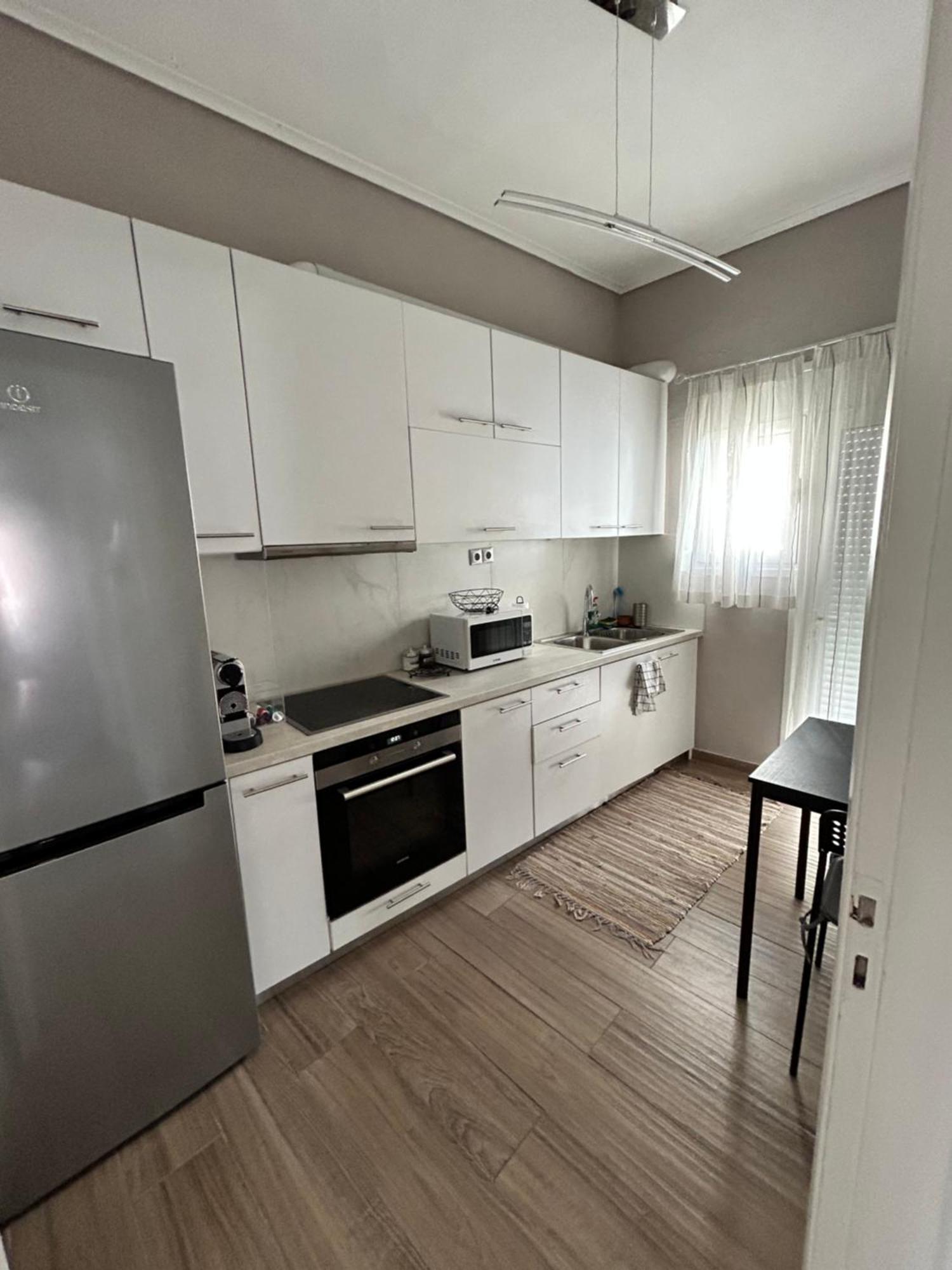 Beautiful Apartment Next To Metro Station Athen Eksteriør billede